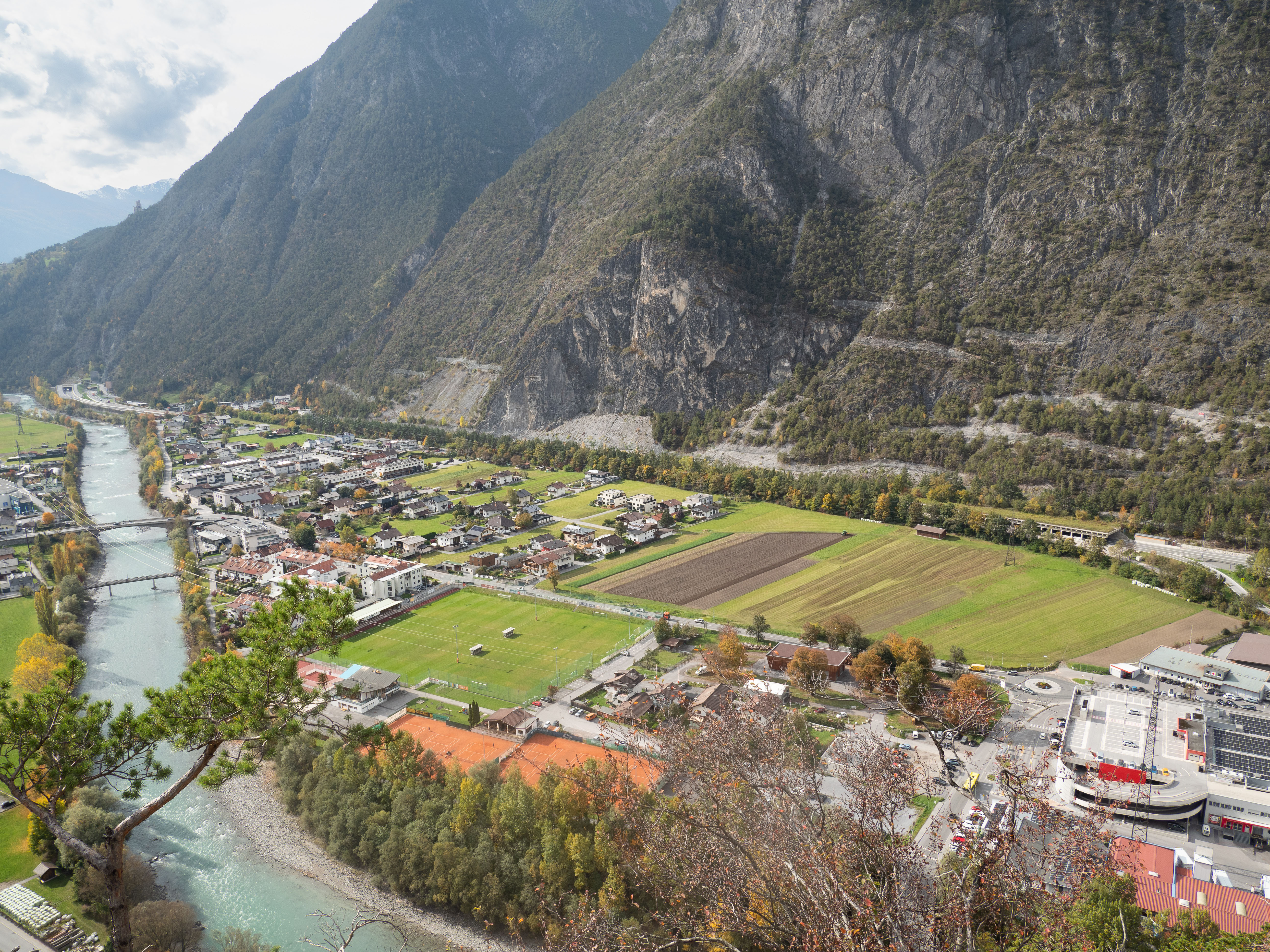 S 16 Lötztunnel und Ast Zams vorher